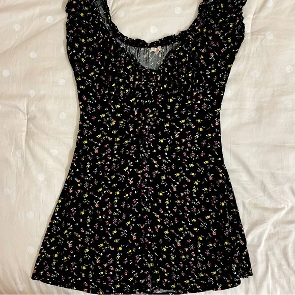 PacSun | Dresses | Black Floral Pacsun Puff Sleeve Mini Dress | Poshmark